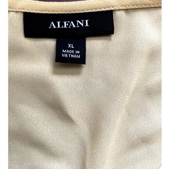 ALFANI, YELLOW, LONG SLEEVE, BUTTON DOWN TOP, SIZE XL - Picture 4 of 4